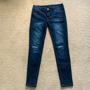 White House Black Market Skinny Leg Jeans - Size 4R